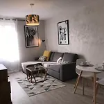 Appartement Contemporain Pont Vieux